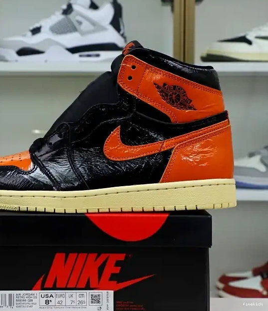 RETRO HIGH BACKBOARD 'SHATTERED JORDAN OG AIR 3.0' 1 0320