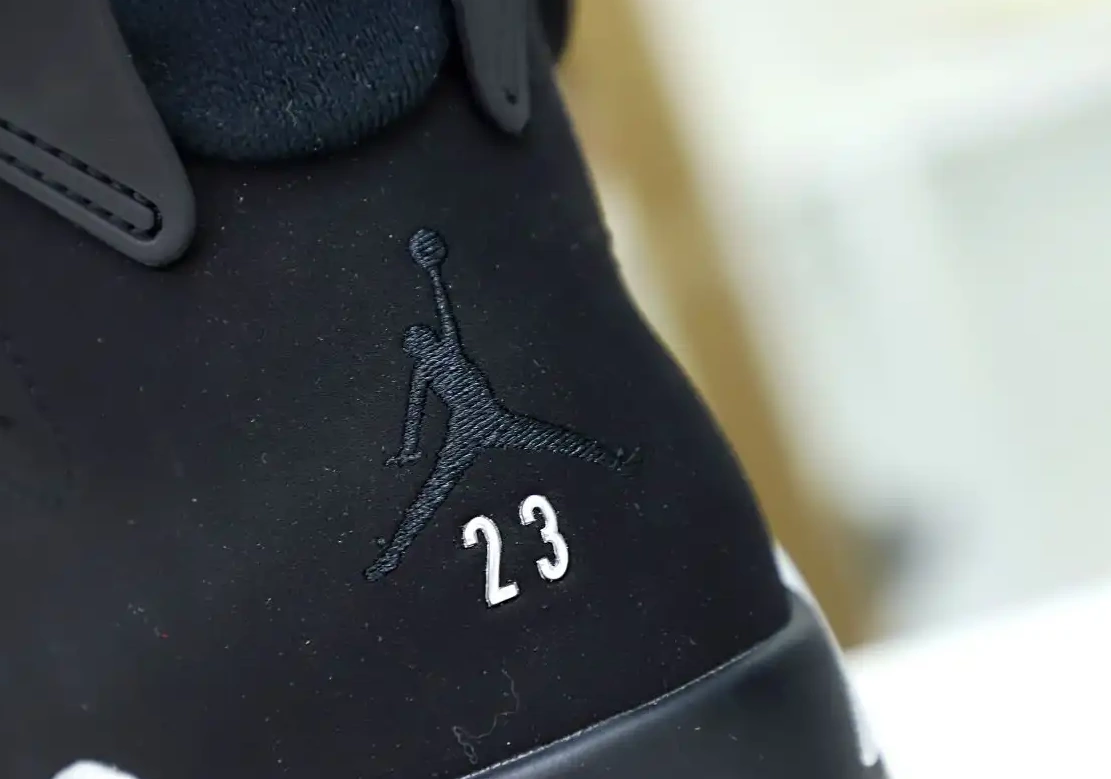 JORDAN CHROME 6 AIR 0320