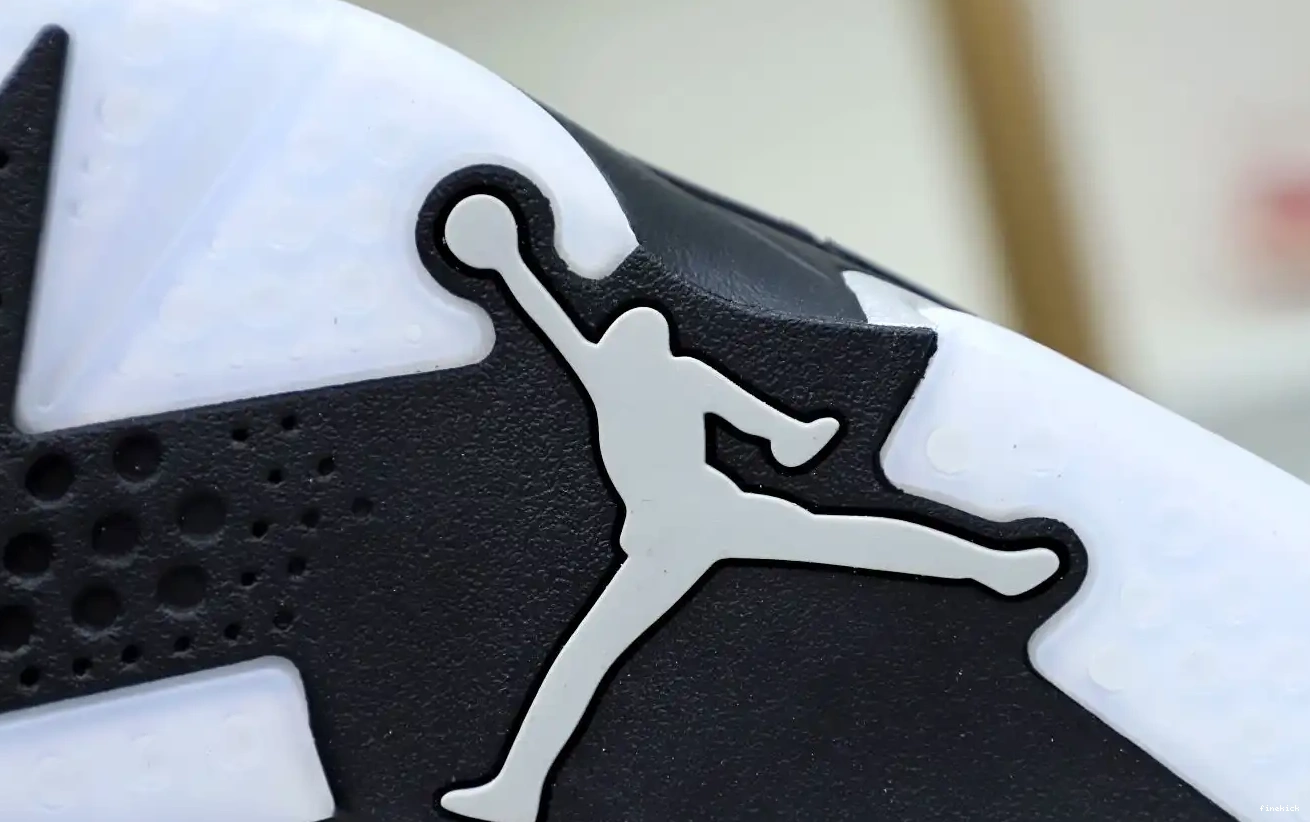 JORDAN CHROME 6 AIR 0320