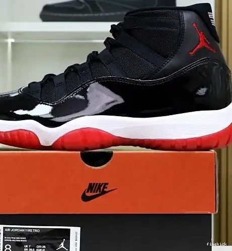 AIR 11 2019 JORDAN RETRO 'BRED' 0321