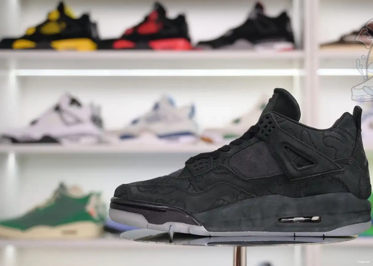 black Jordan Air Jordan kaws 4 0320