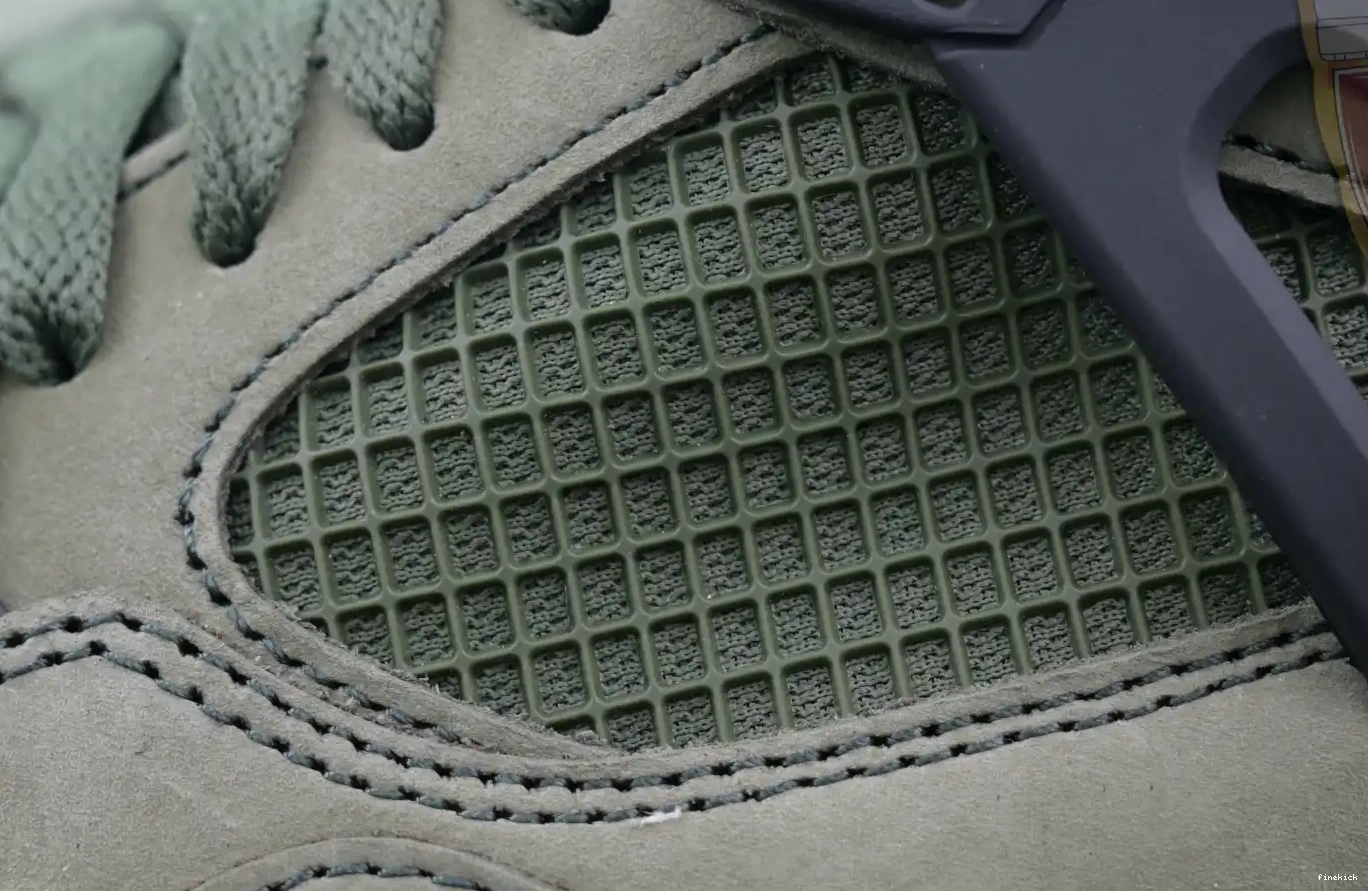 Retro UNDFTD Jordan Jordan 4 Air UNDEFEATED x 0320
