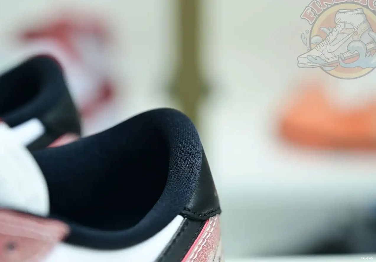 Air Low x OG Trophy Jordan Jordan1 Room 0322